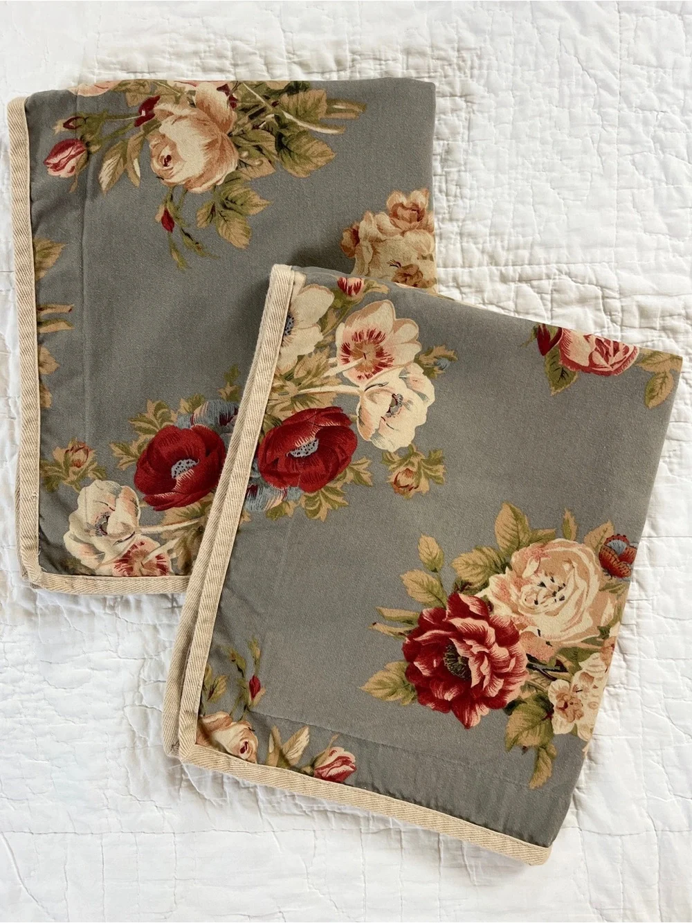 x2 Chaps HUDSON RIVER VALLEY Standard Pillow Shams Cotton Floral Cottagecore
